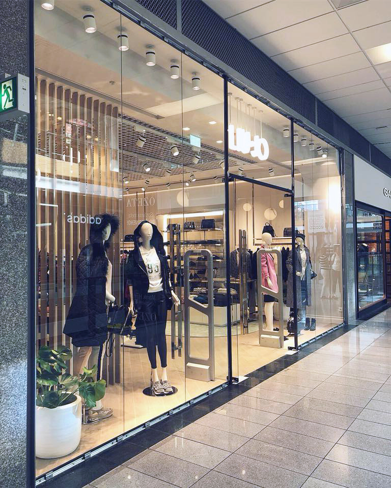 Frontshop predajne Liu-Jo v Banskej Bystrici | DOMO GLASS